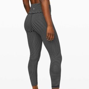 Lululemon Wunder Under Luxtreme 28in Size 8
